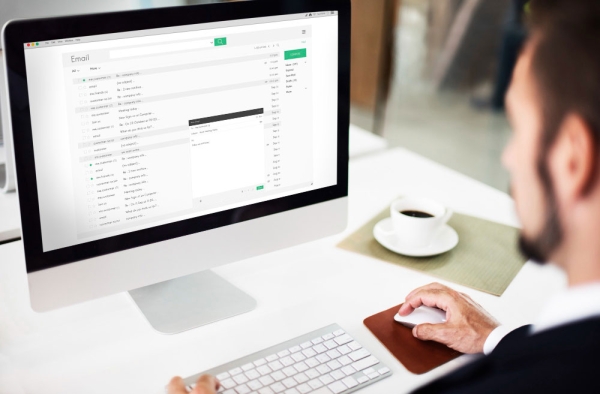 Mail Hosting vs. Free Email:...